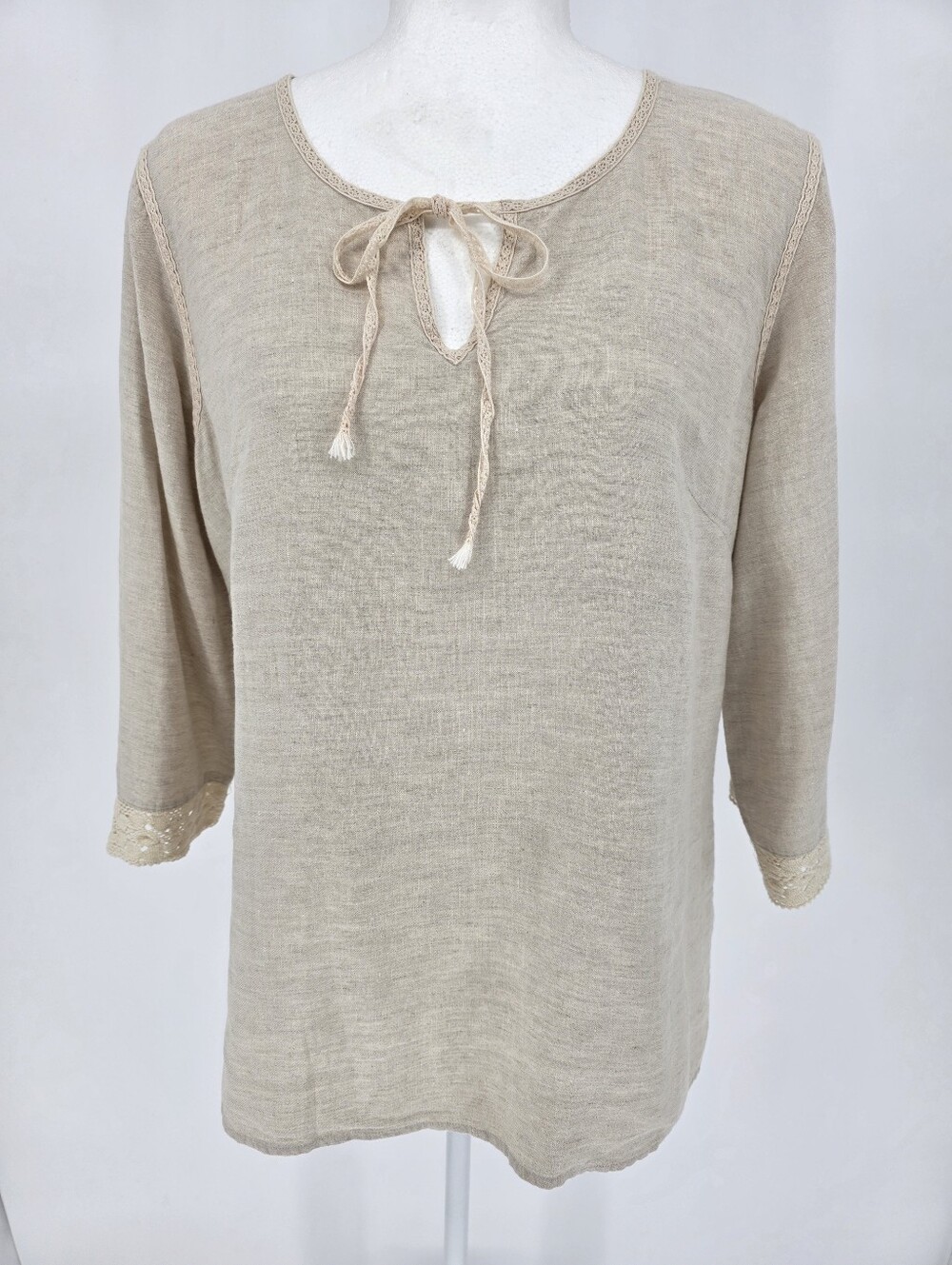 Richard Malcolm Irish Linen Beige Tie Neck Lace‎ Trim Blouse Top Size Large